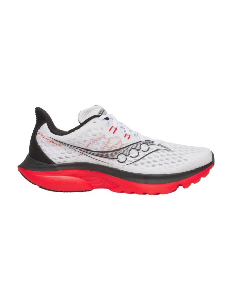 SAUCONY KINVARA 16  | Deriusport.it
