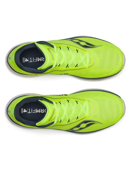 SAUCONY KINVARA 15  | Deriusport.it